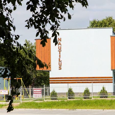 Nautilus Apartamenty レバル エクステリア 写真